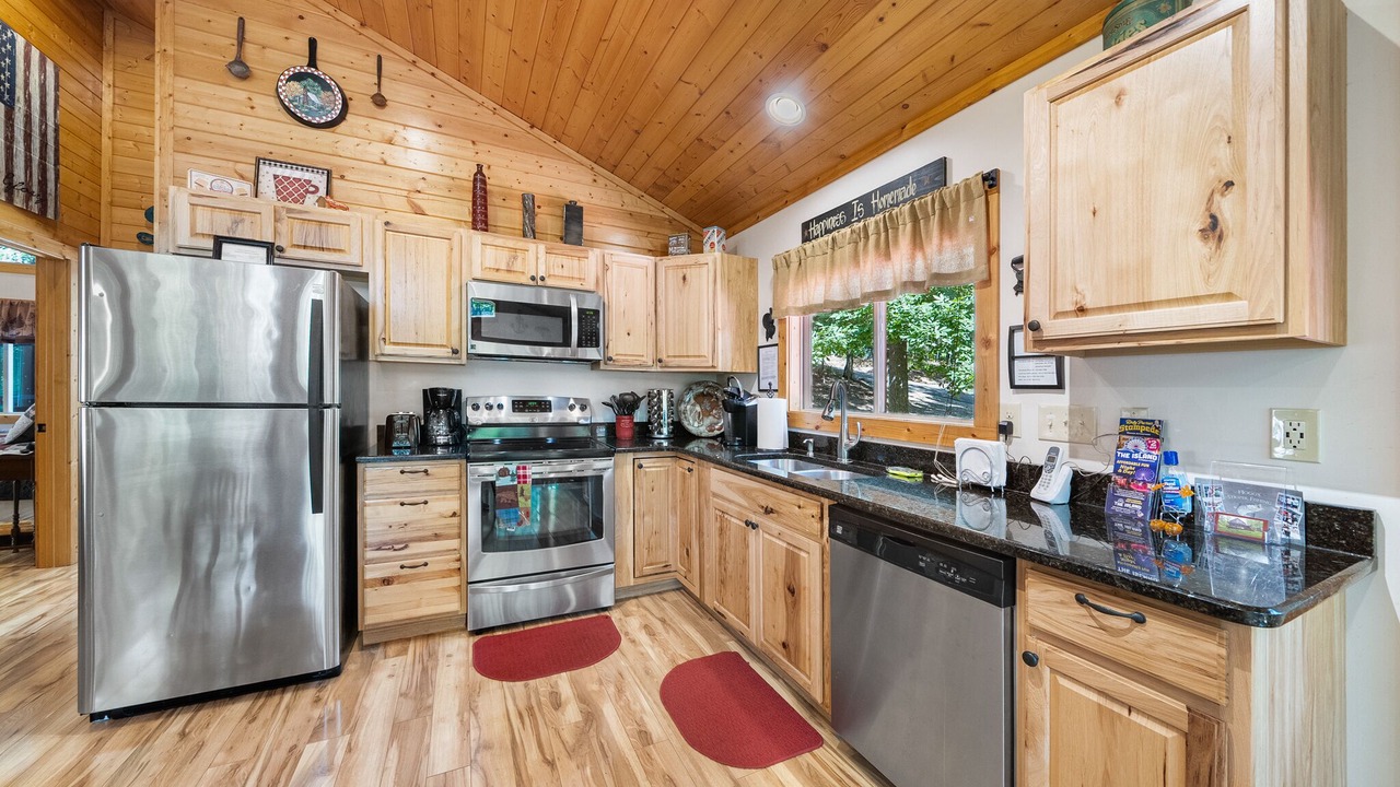 Photo of Kitchen in La Follette