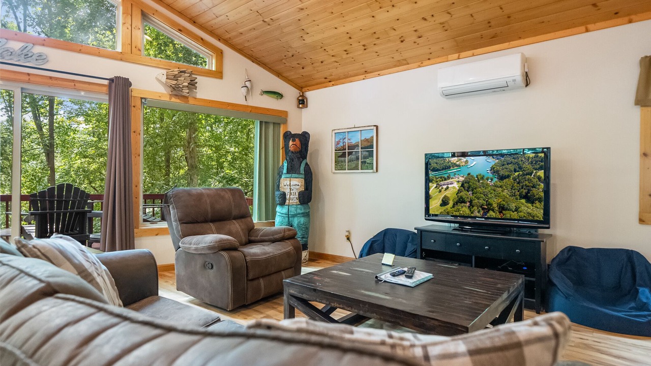 Photo of Livingroom in La Follette