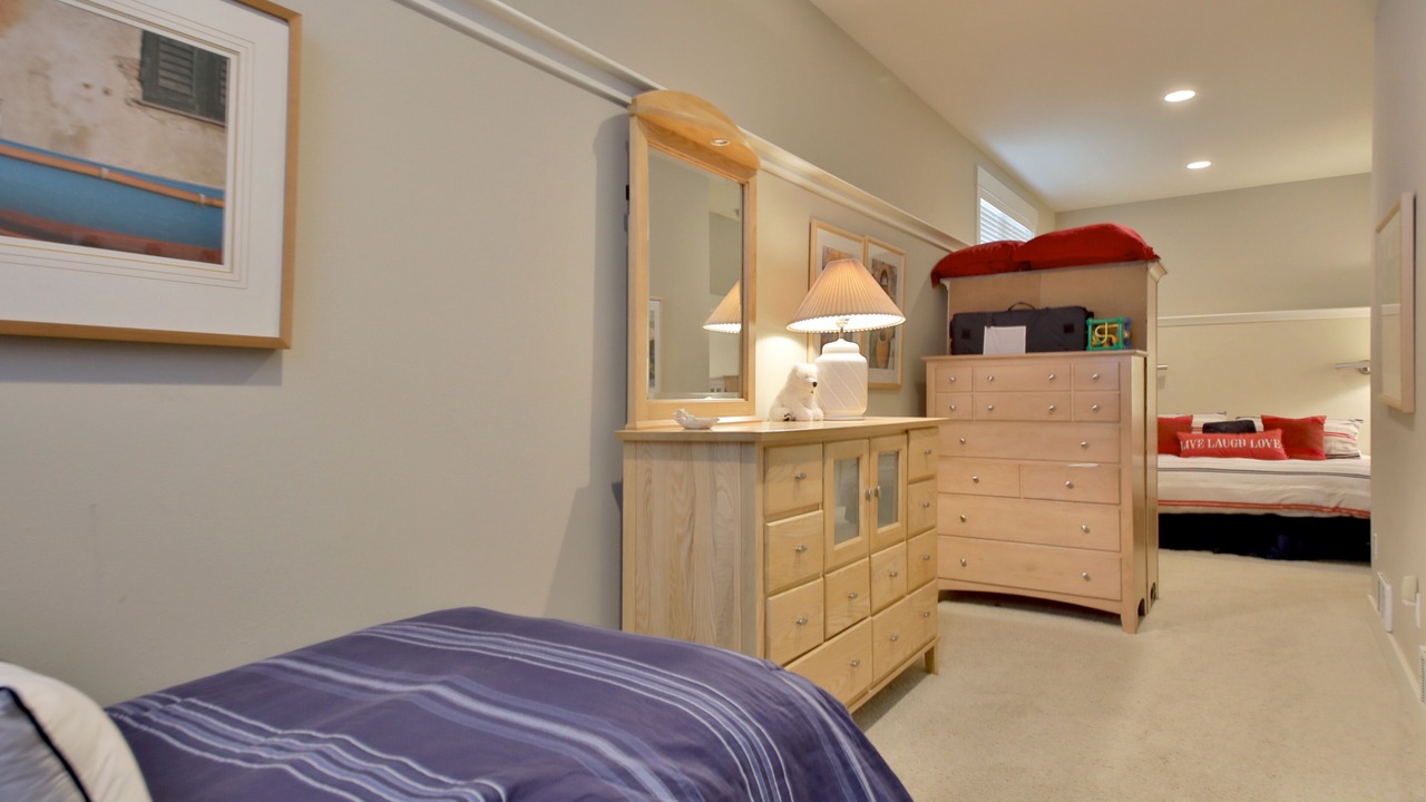 Photo of Bedroom in Clinton