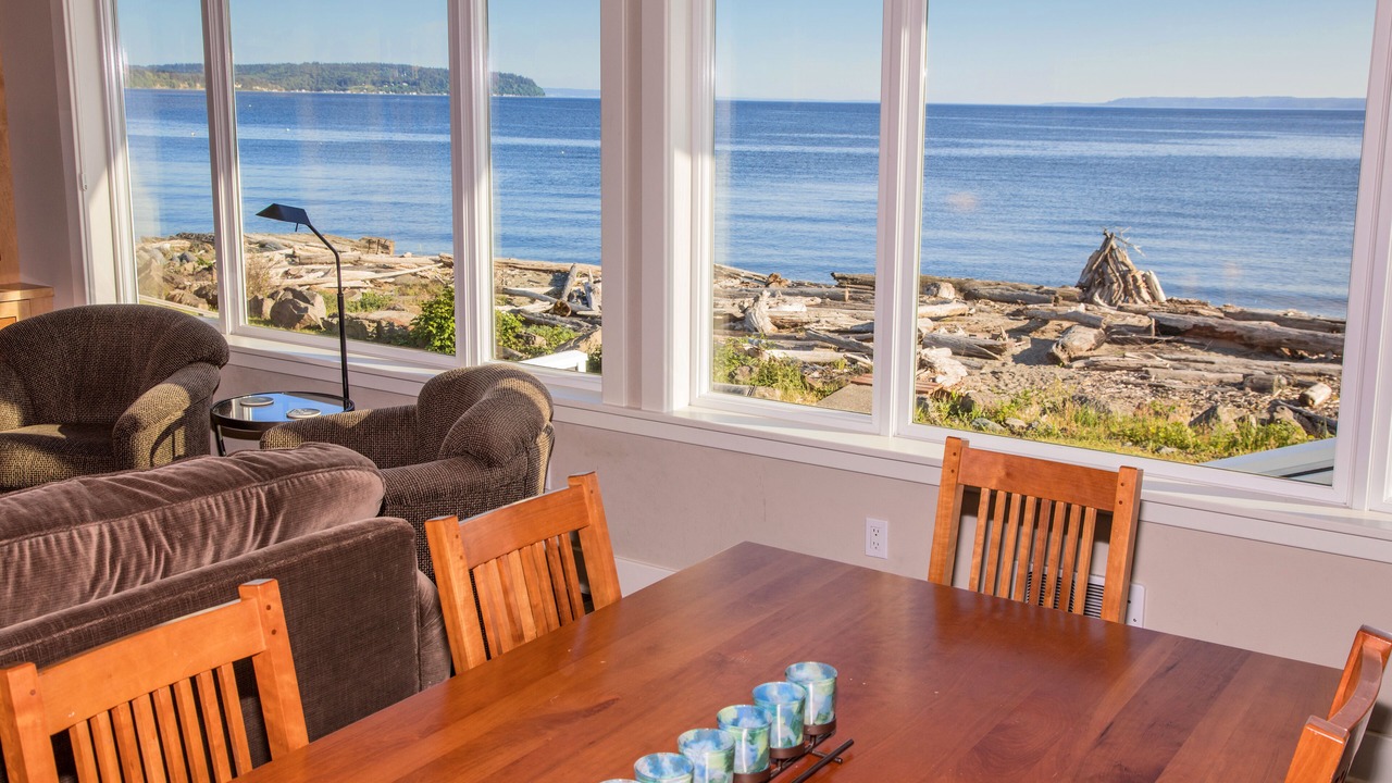 Photo of Others in Clinton