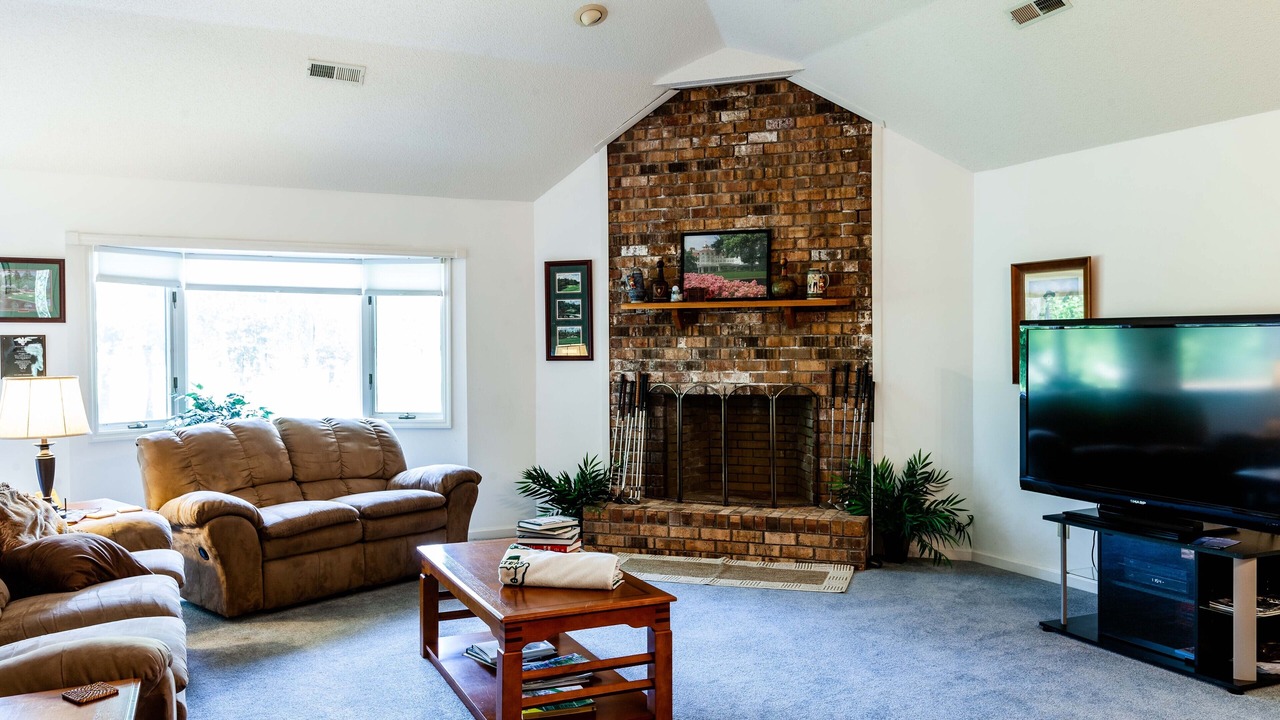 Photo of Livingroom in Pinehurst