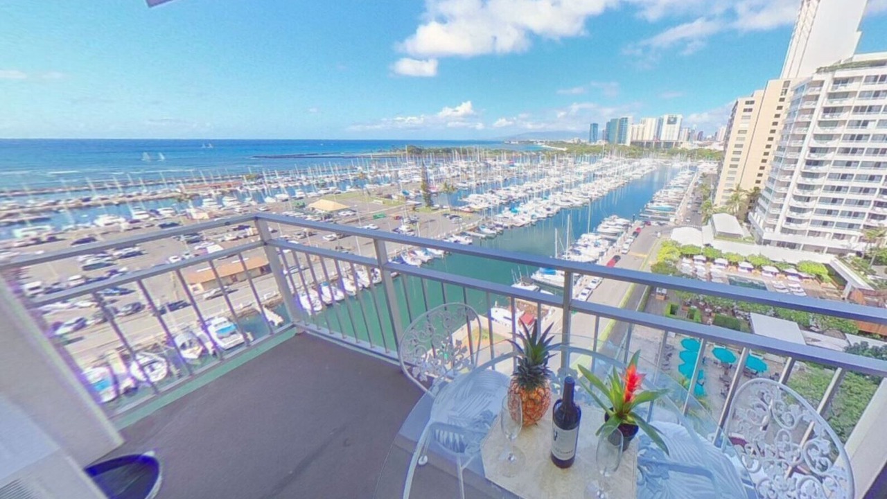 Photo of Patio Balcony in Waikiki