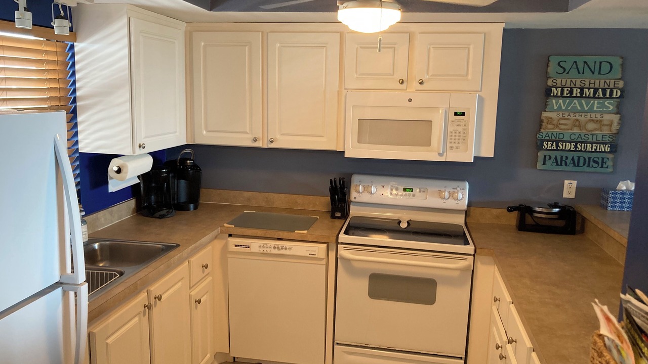 Photo of Others in Breakers