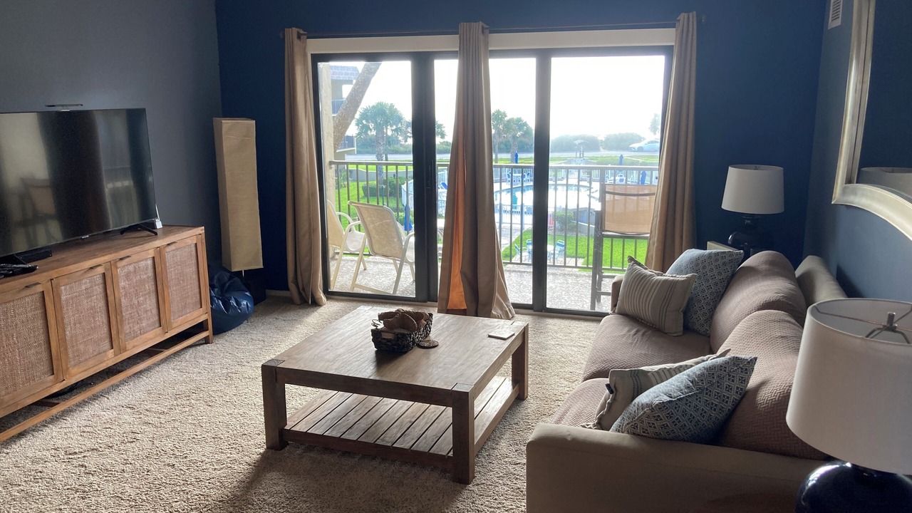 Photo of Patio Balcony in Breakers