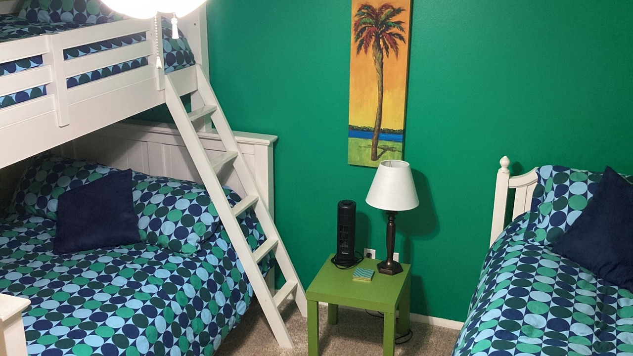 Photo of Others in Breakers