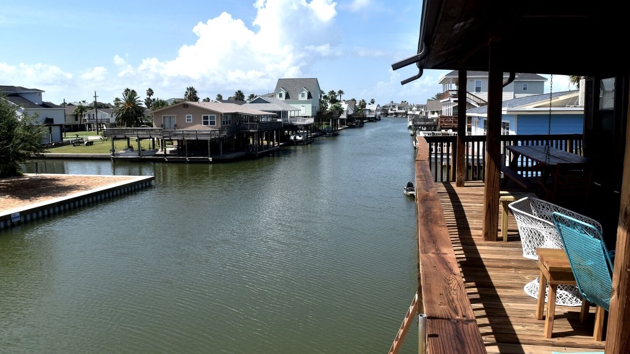 Photo of Outdoor in Jamaica Beach