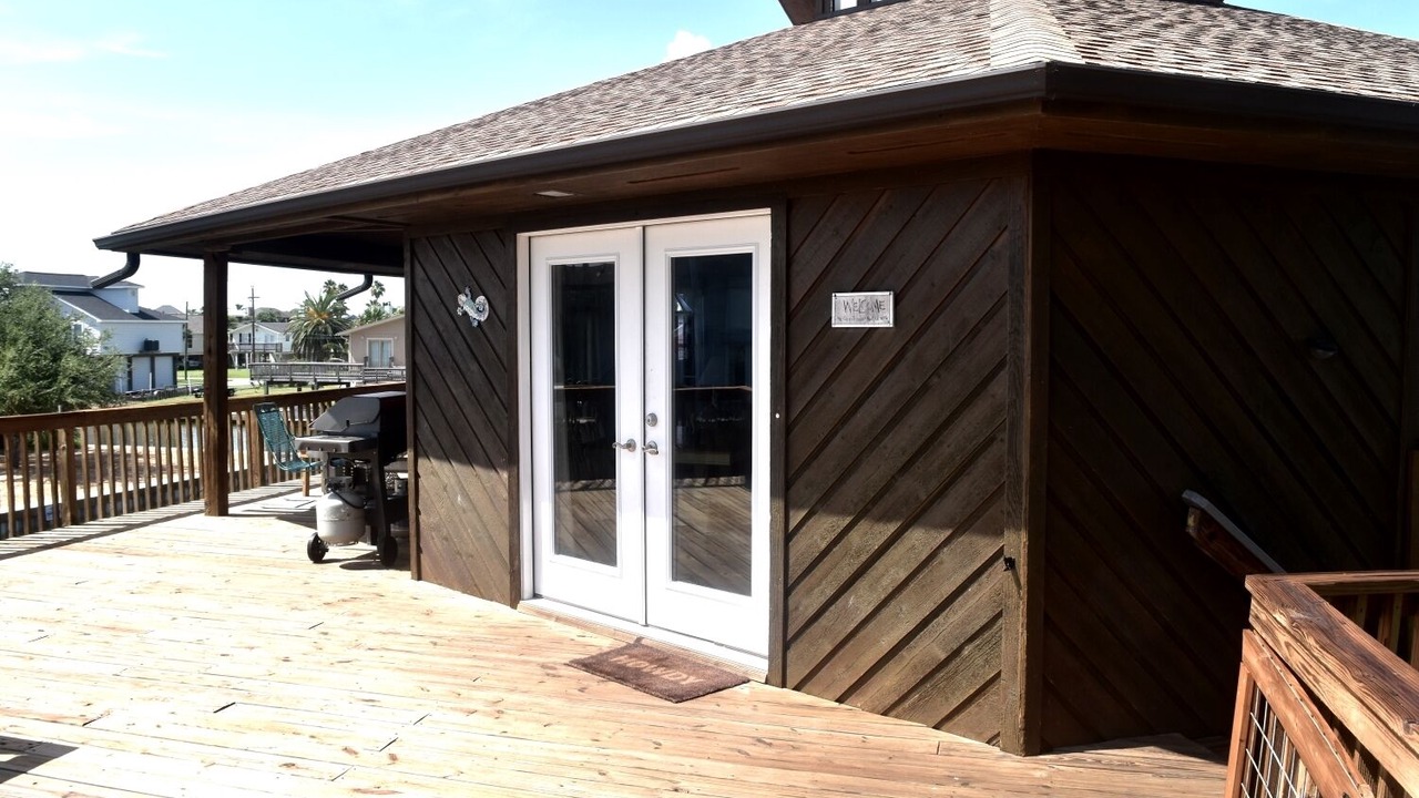 Photo of Patio Balcony in Jamaica Beach