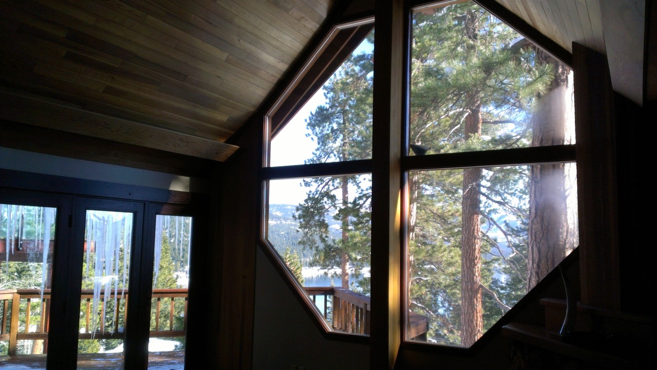 Photo of Bedroom in Crystal Bay