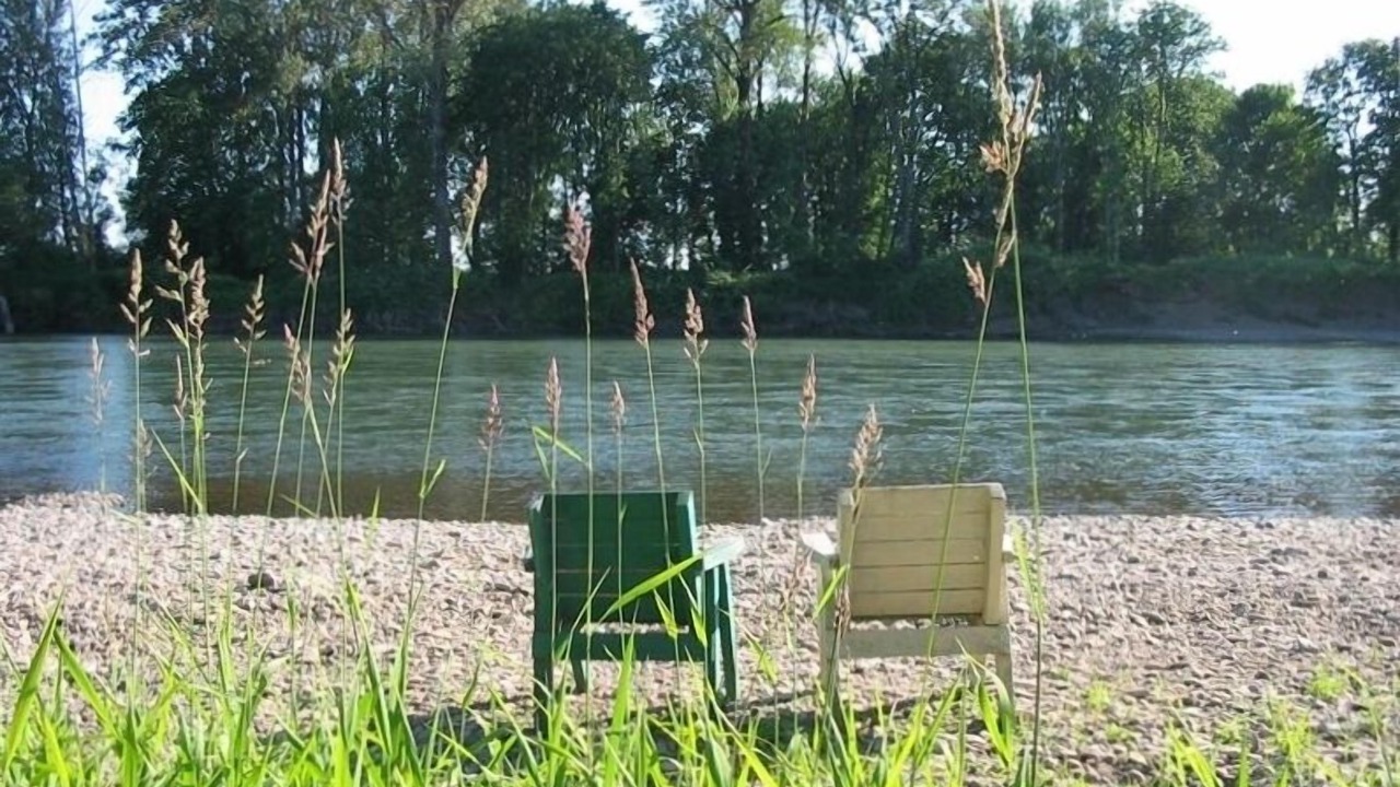 Photo of Others in Willamette Valley