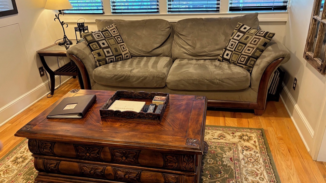 Photo of Livingroom in Midtown