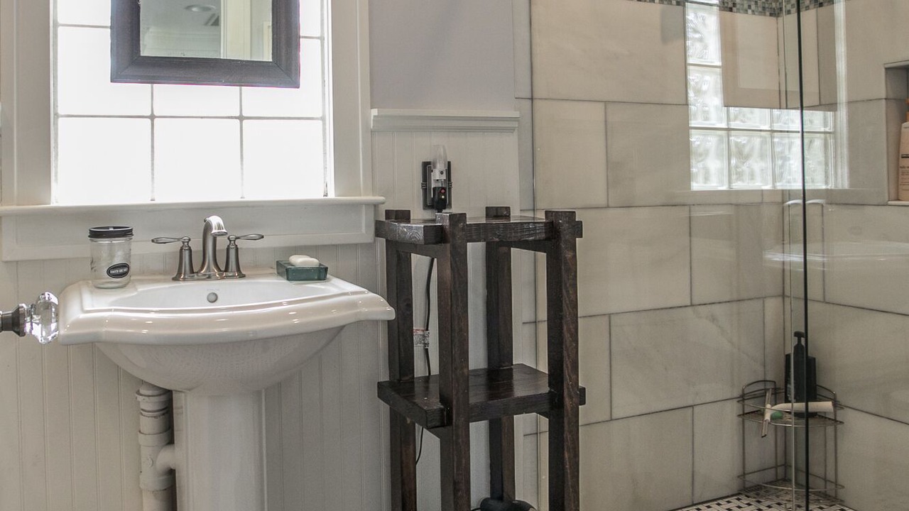 Photo of Bathroom in Midtown