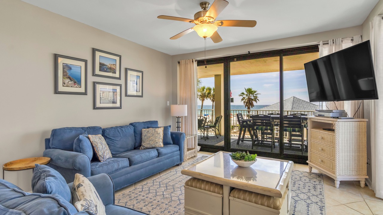 Photo of Livingroom in Orange Beach