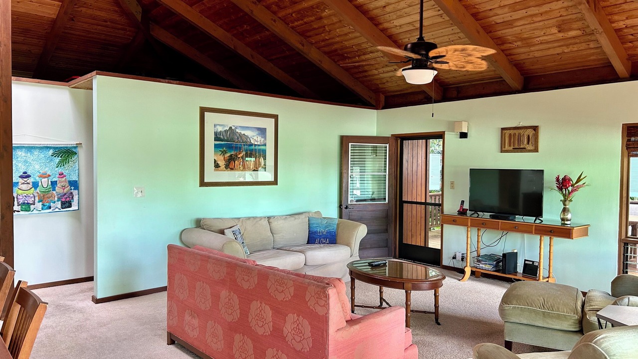 Photo of Livingroom in Pauwela