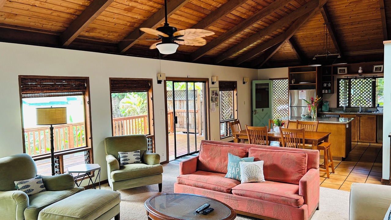 Photo of Livingroom in Pauwela