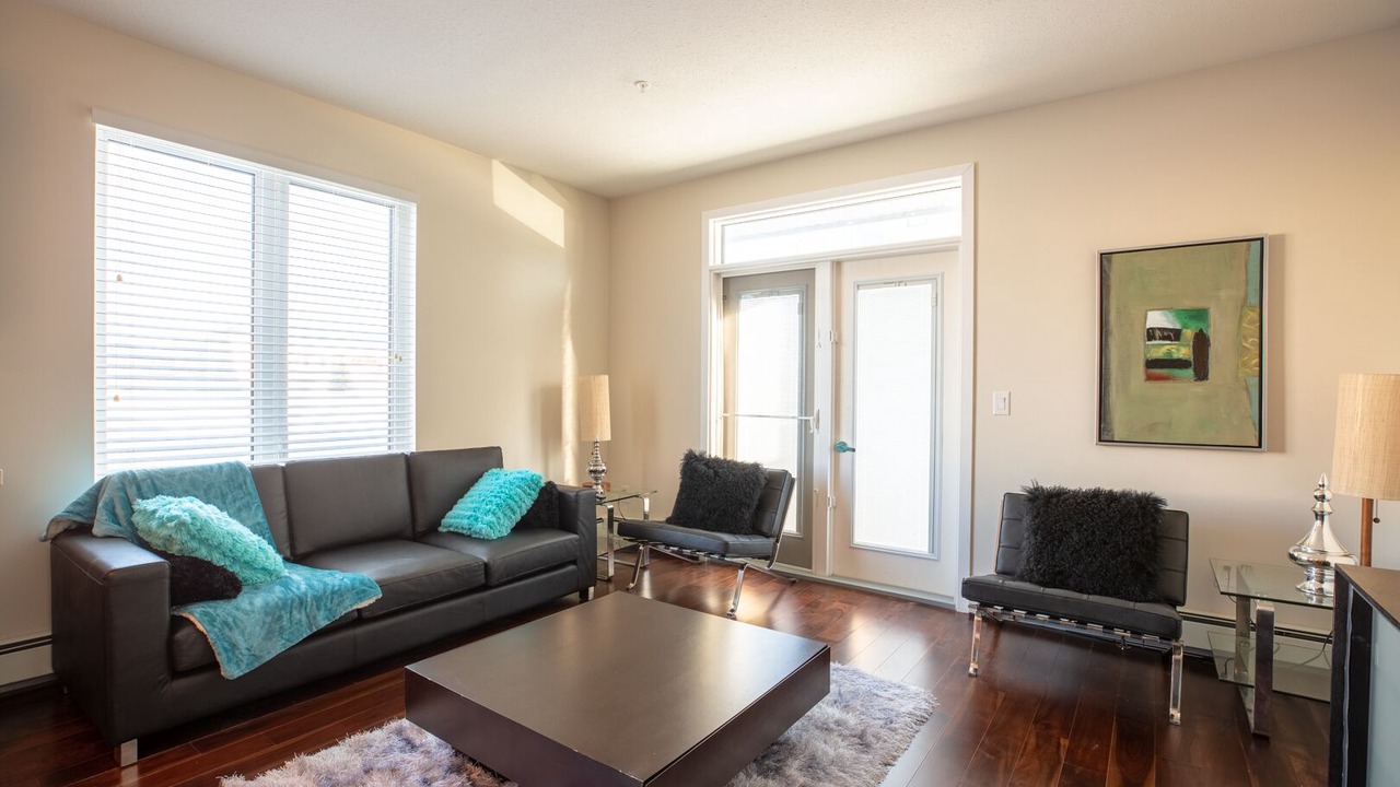 Photo of Livingroom in Regina