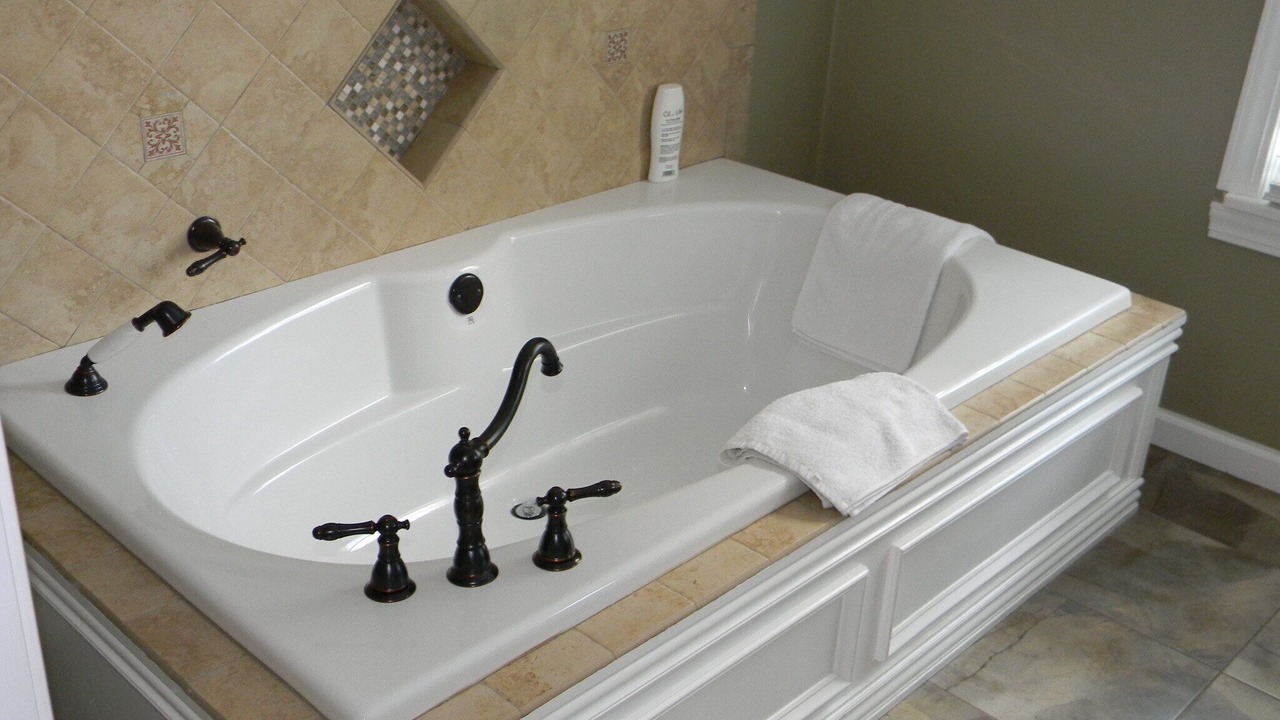 Photo of Bathroom in Woodland Hills