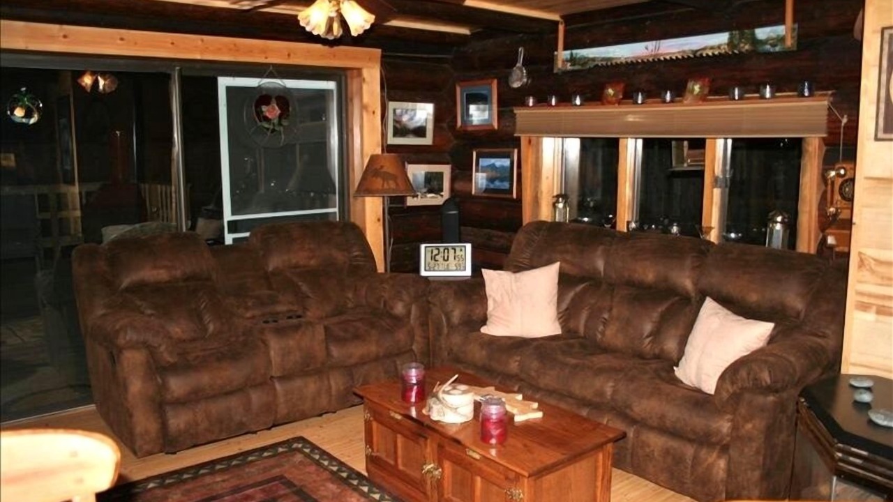 Photo of Livingroom in Martin City