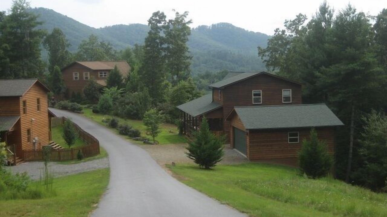 Photo of Others in Murphy