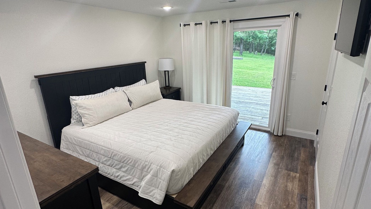 Photo of Bedroom in Kimberling City