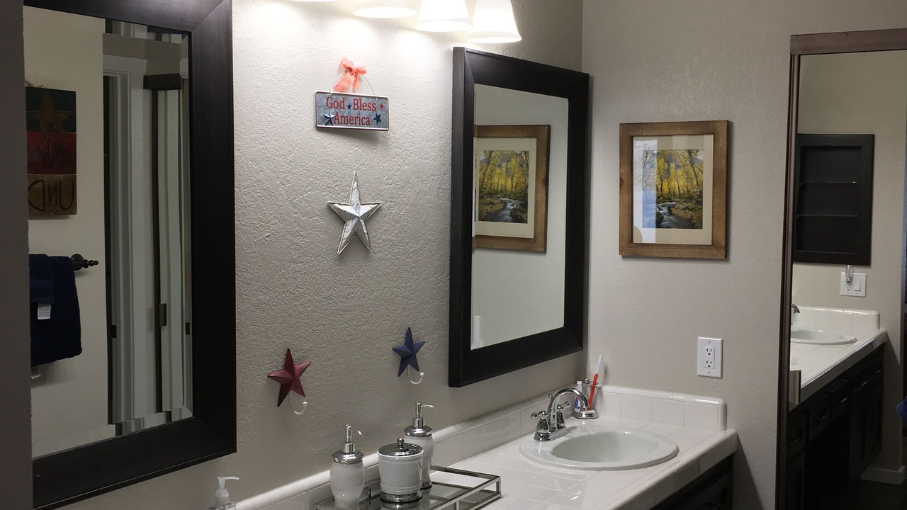 Photo of Bathroom in Mammoth Lakes