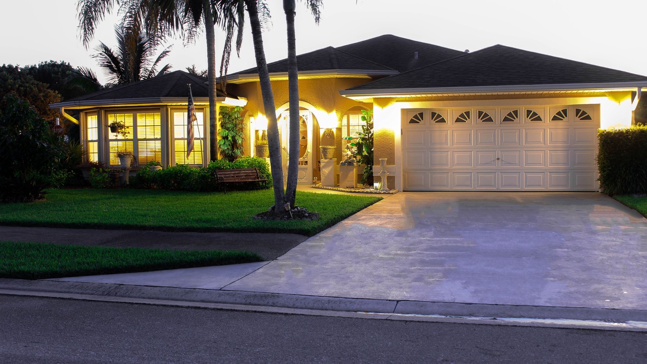 Photo of Outdoor in Crown Pointe