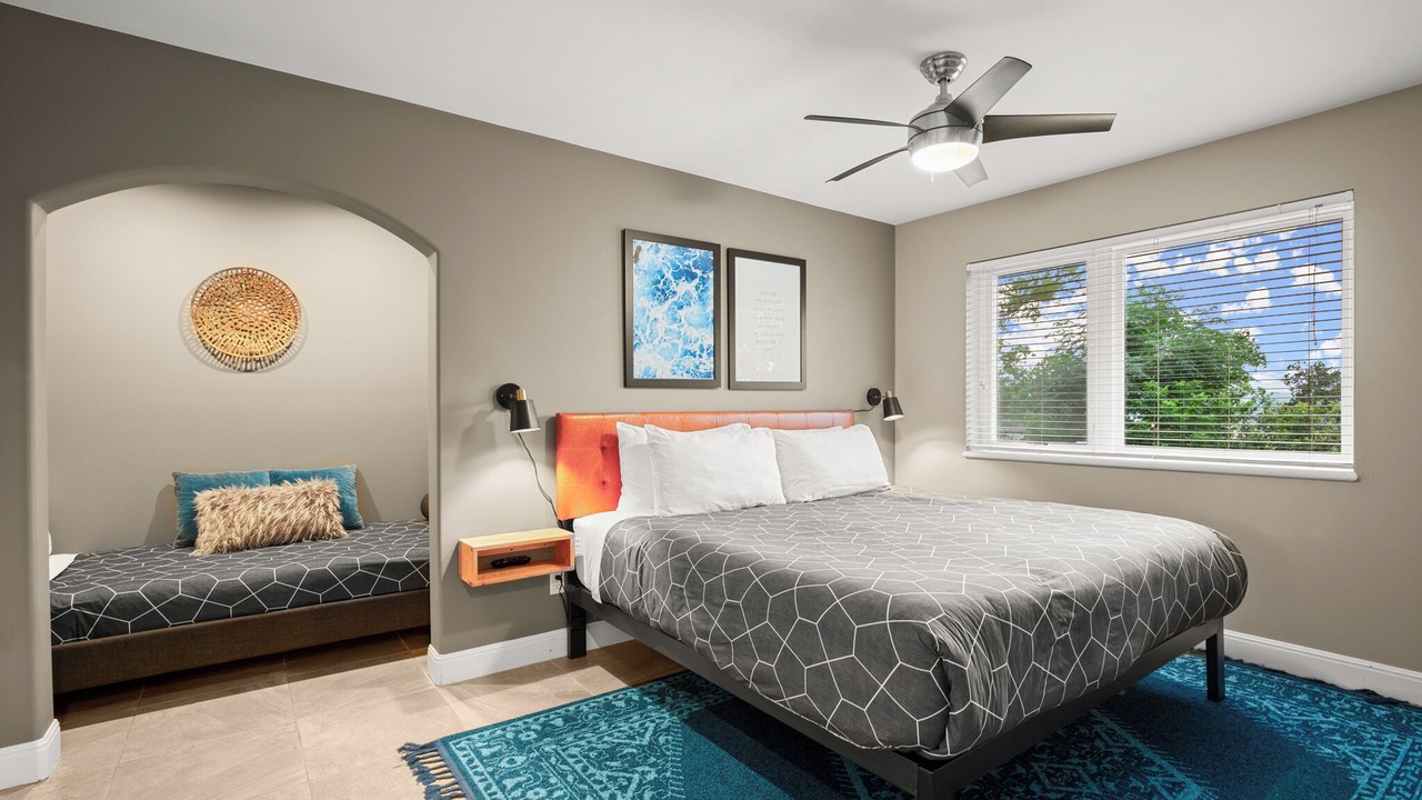 Photo of Bedroom in Hughes Park Lake