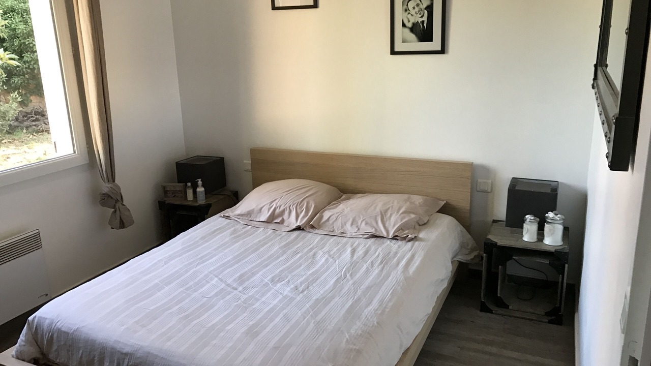 Photo of Bedroom in Saint-Andre-de-Roquelongue