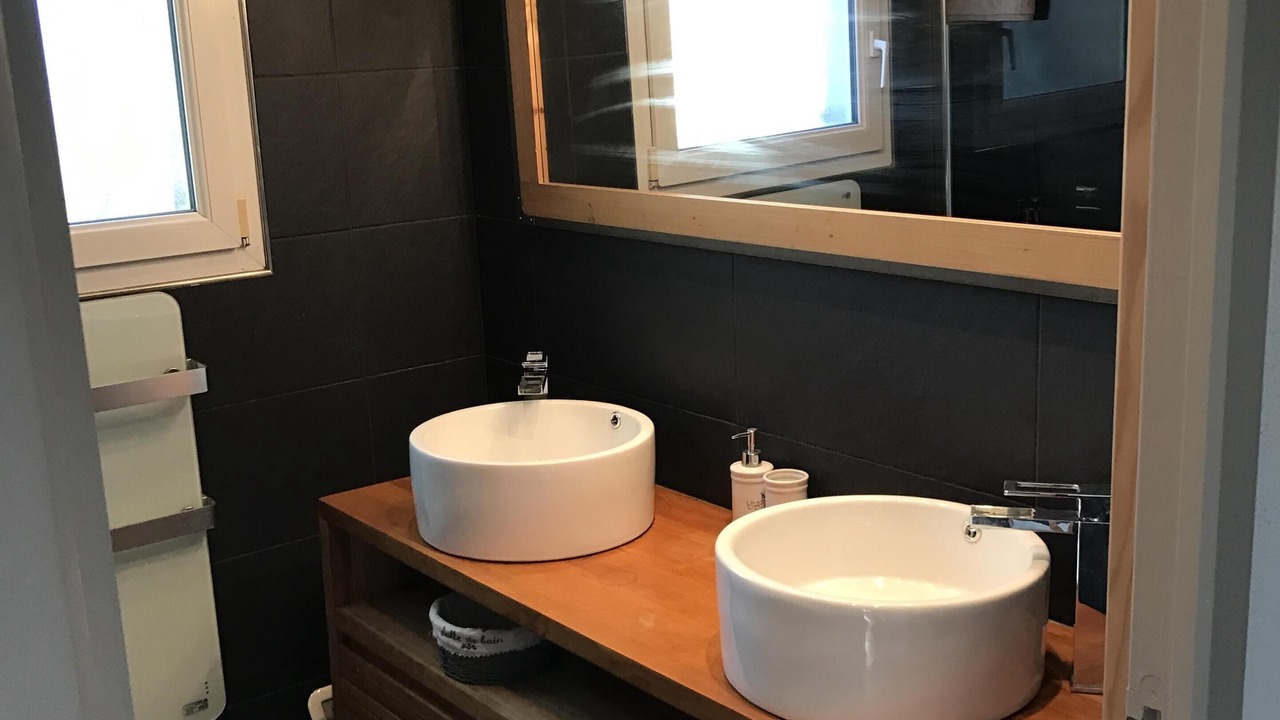Photo of Bathroom in Saint-Andre-de-Roquelongue