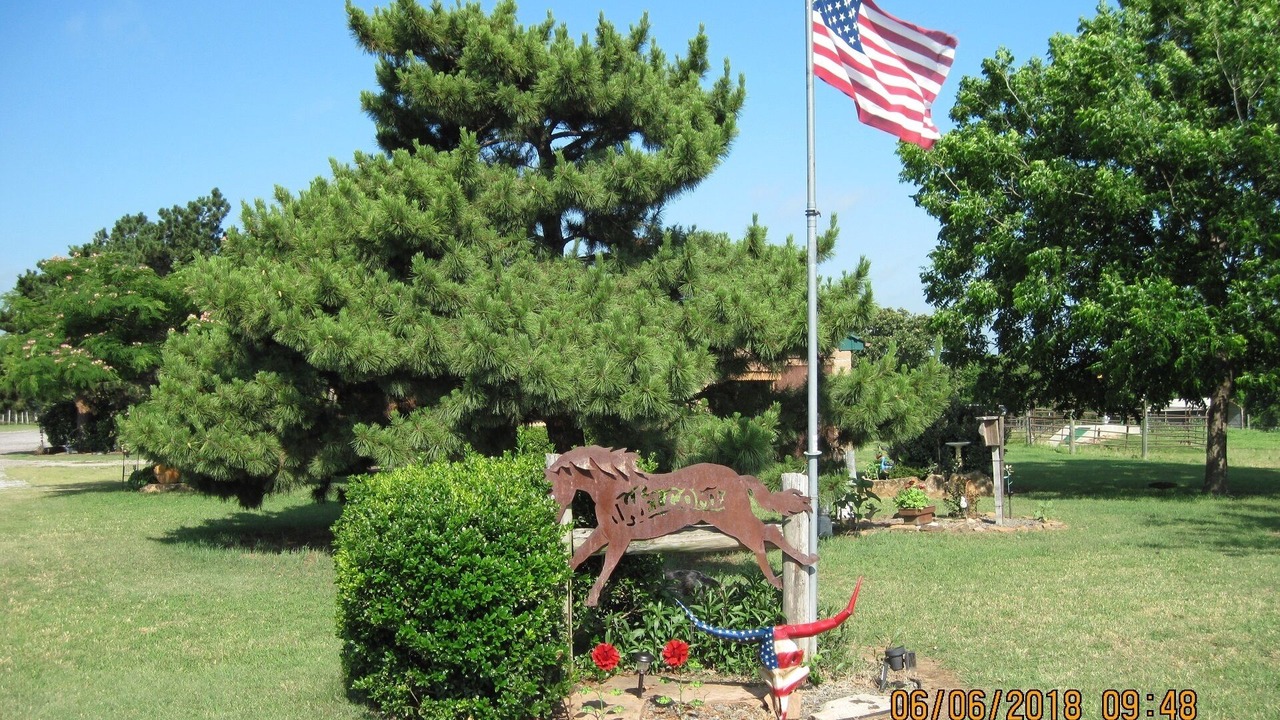 Photo of Outdoor in Elmore City