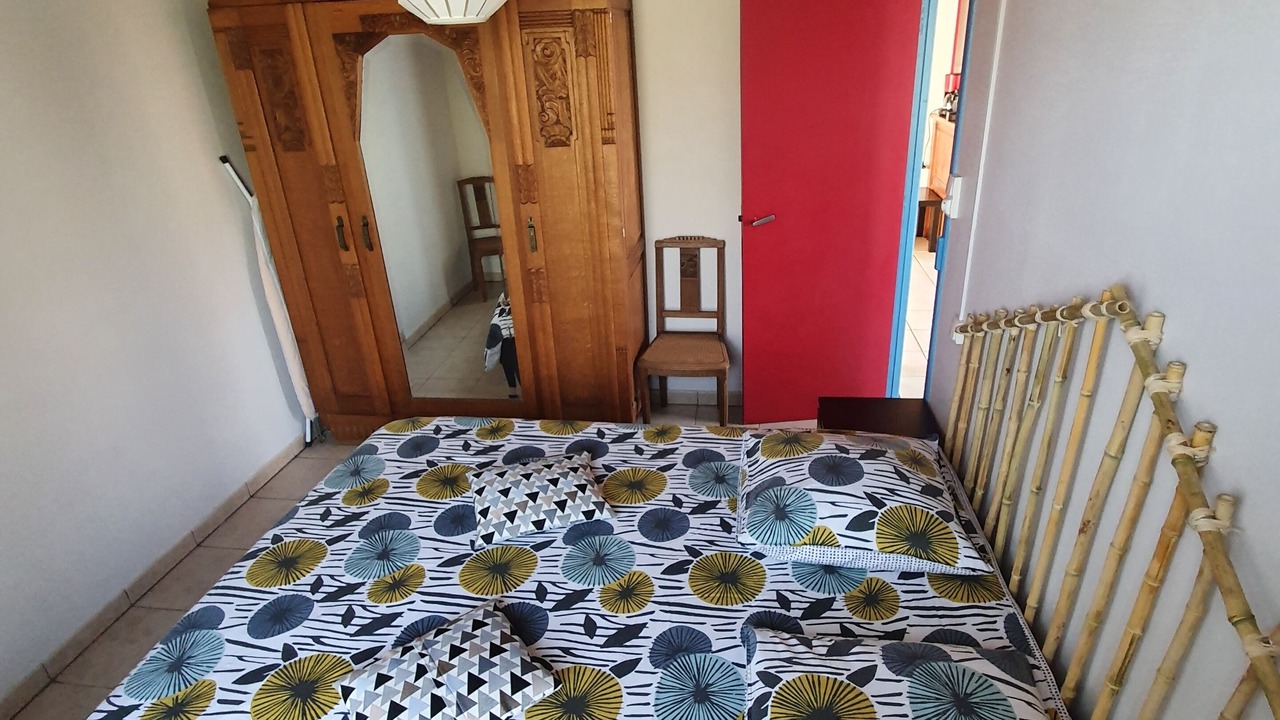 Photo of Bedroom in Champcervon