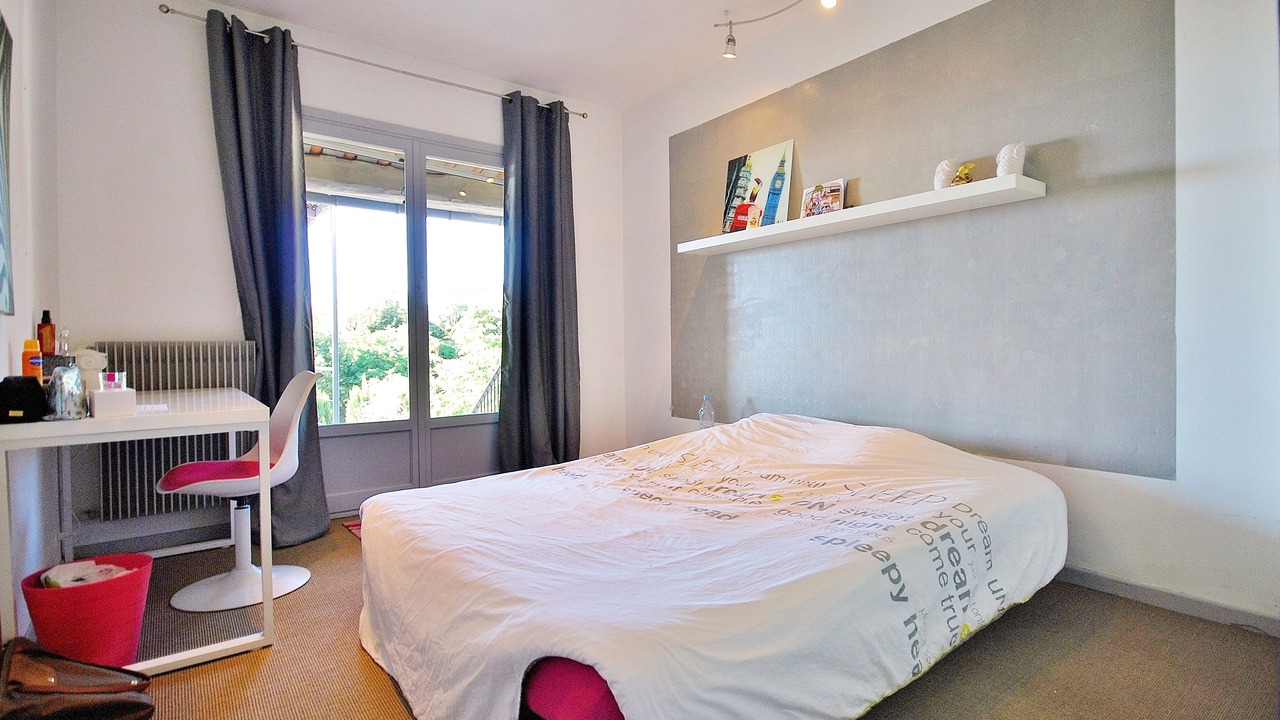 Photo of Bedroom in Biot