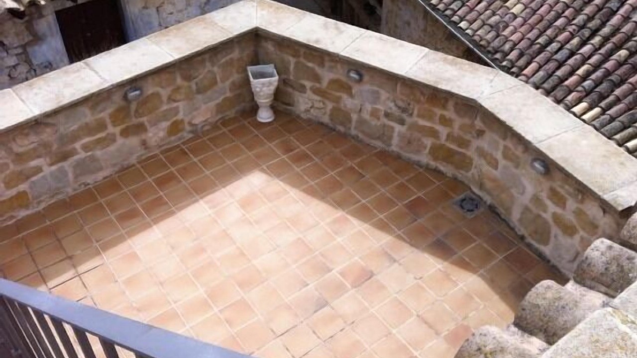 Photo of Outdoor in Cretas