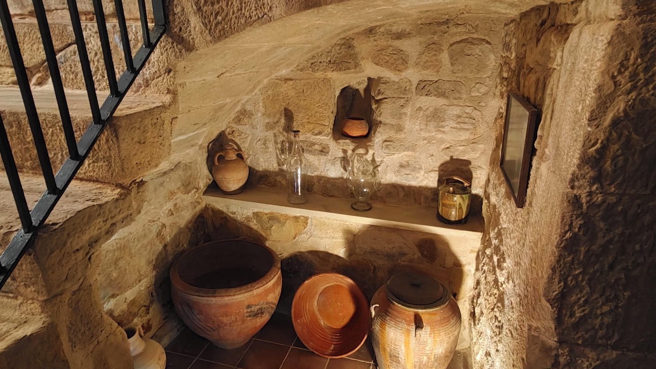 Photo of Others in Cretas