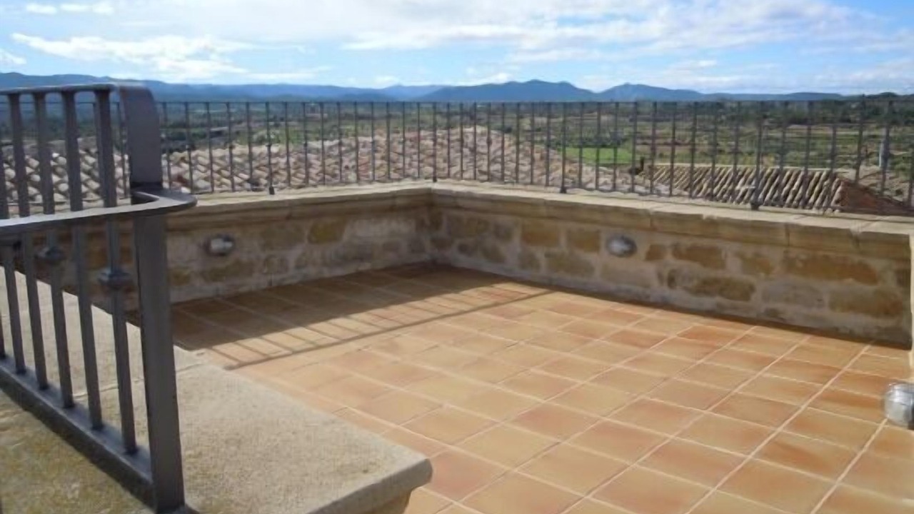 Photo of Outdoor in Cretas