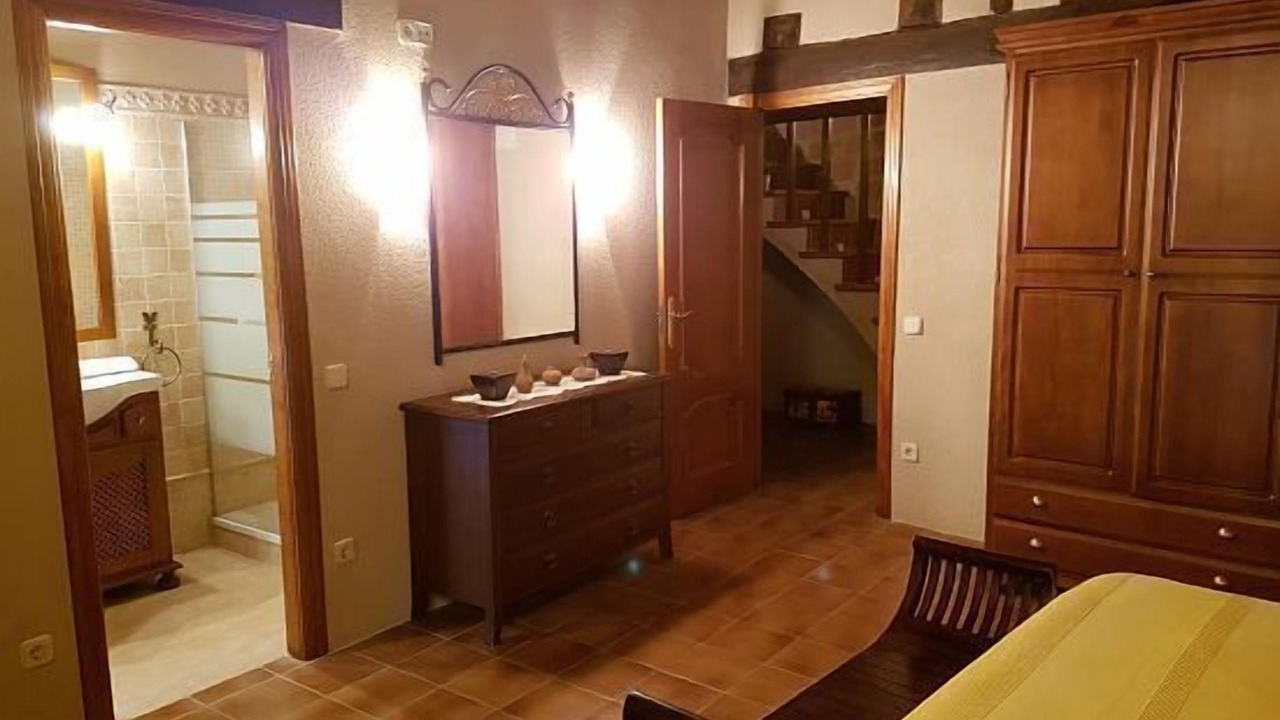 Photo of Bedroom in Cretas