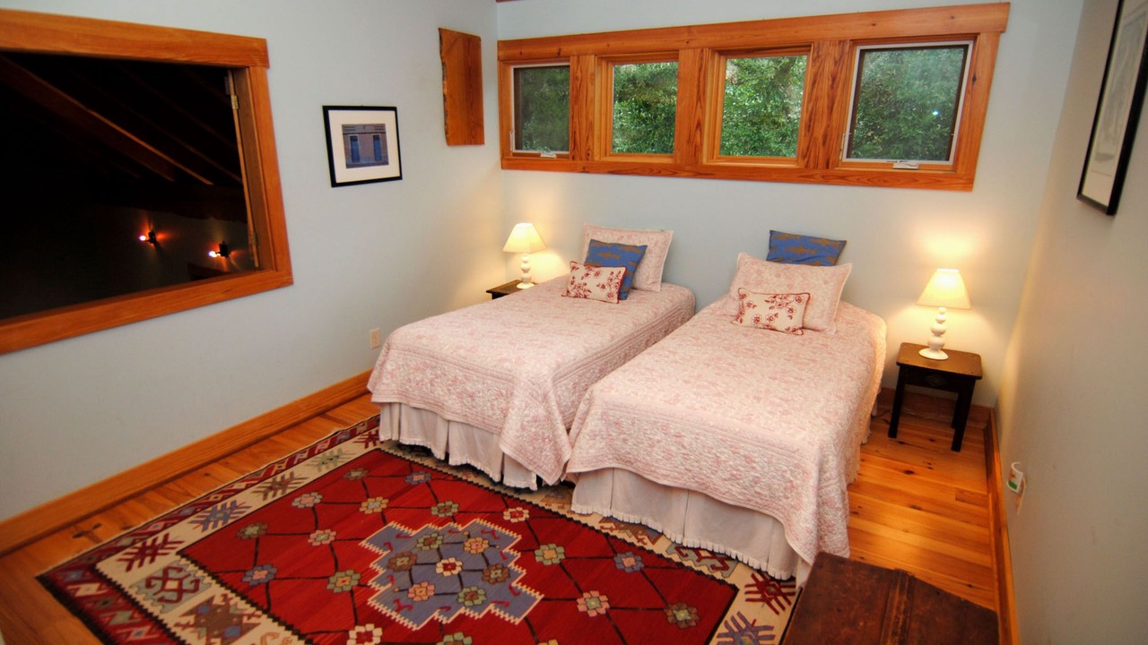 Photo of Bedroom in Bald Head Island