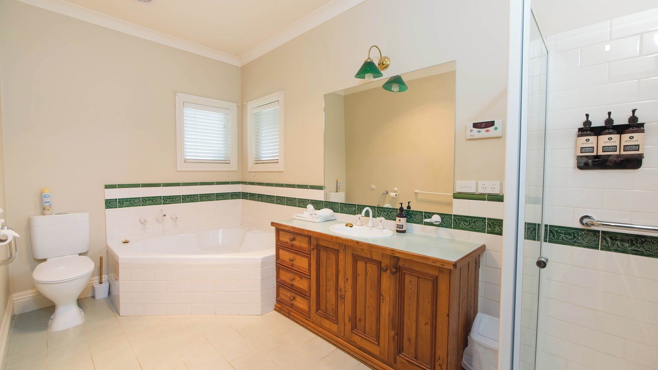 Photo of Bathroom in Echuca