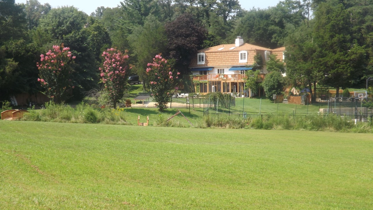 Photo of Others in Oakton