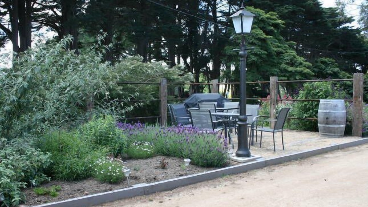 Photo of Outdoor in Merricks North