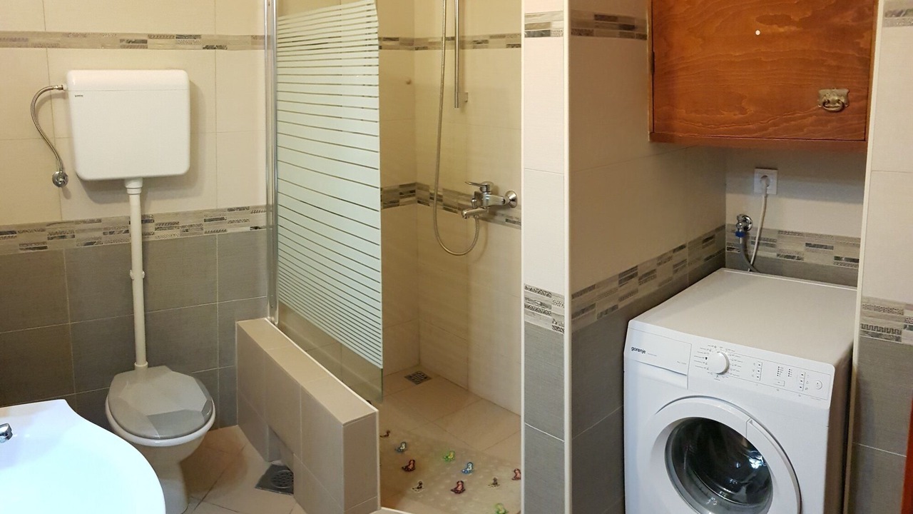 Photo of Bathroom in Montovjerna