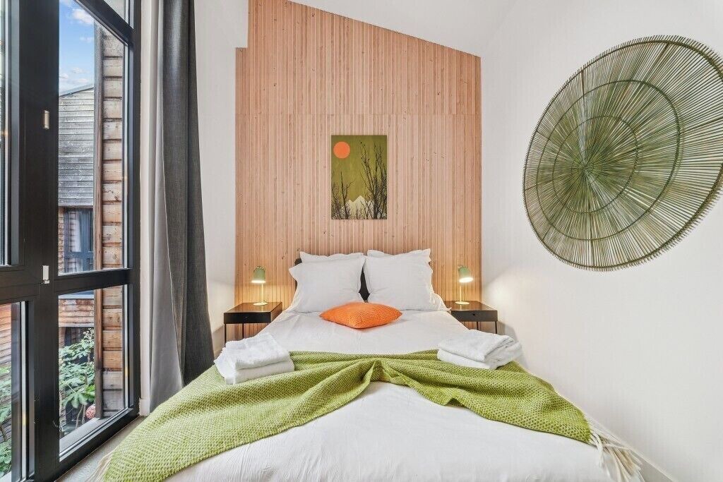 Photo of Bedroom in 11th Arrondissement
