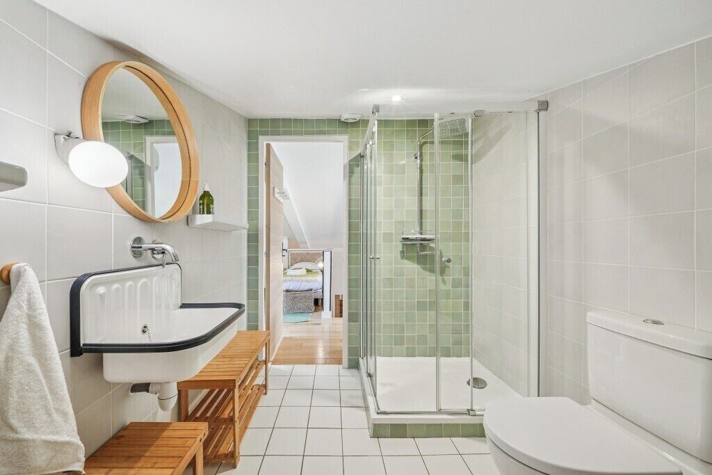 Photo of Bathroom in 11th Arrondissement