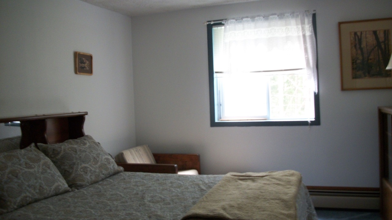 Photo of Others in Town Hill