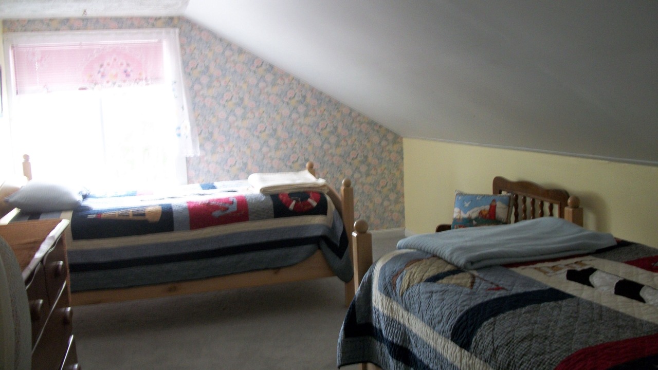 Photo of Others in Town Hill