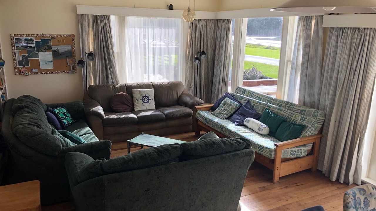 Photo of Livingroom in Port Charles