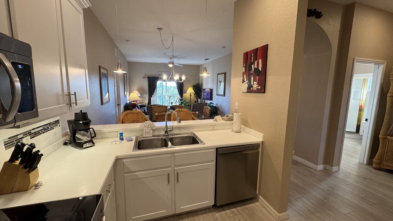 Photo of Bedroom in Bahama Bay