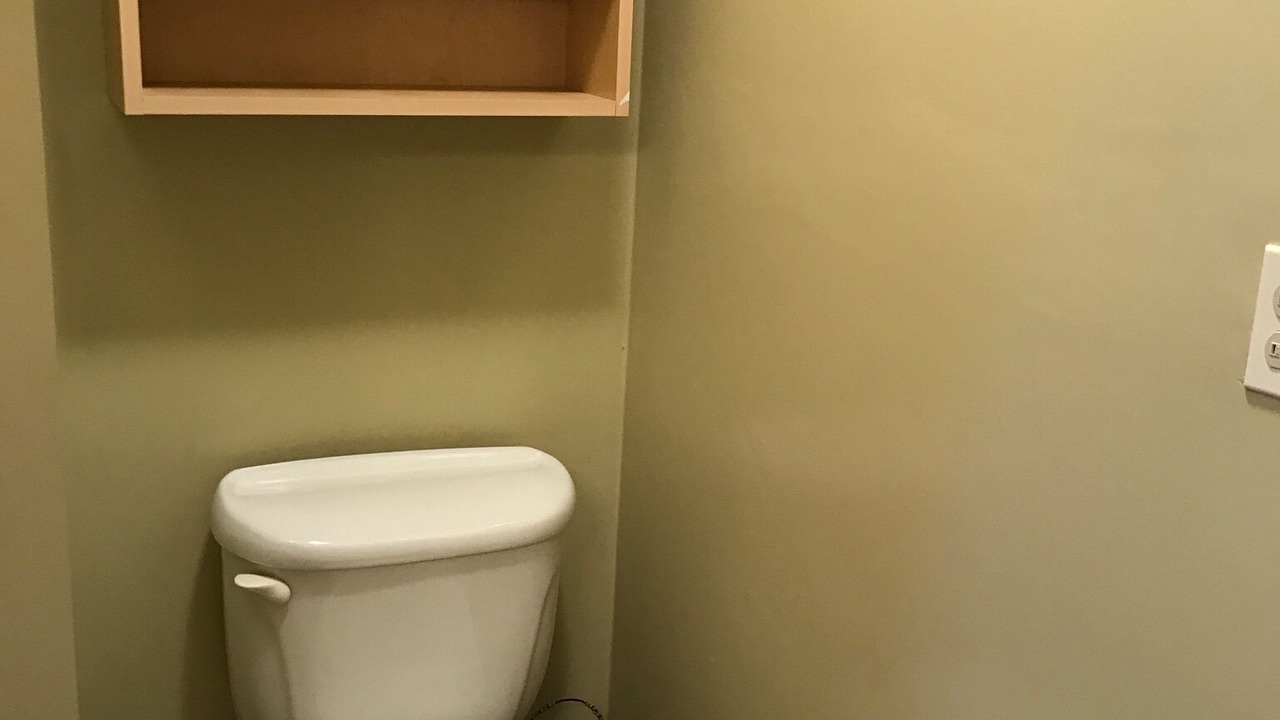 Photo of Bathroom in Pell Lake