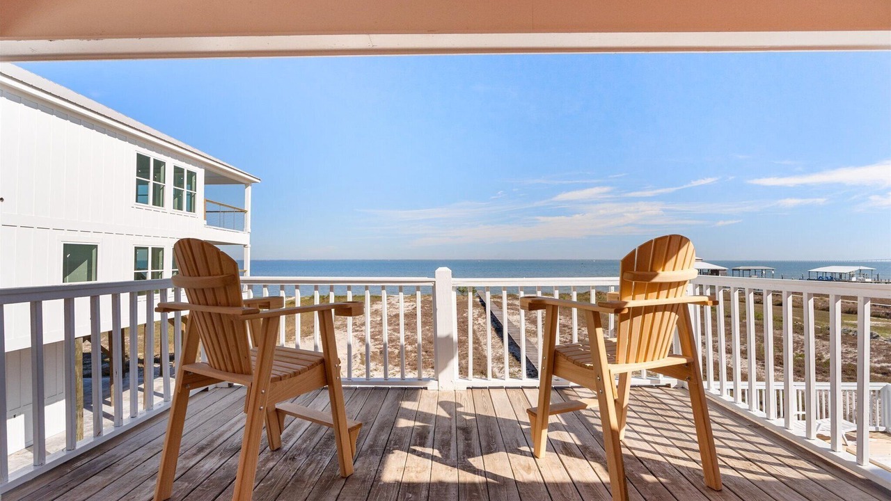Photo of Patio Balcony in Dauphin Island