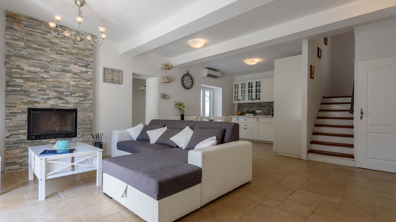 Photo of Livingroom in Ist