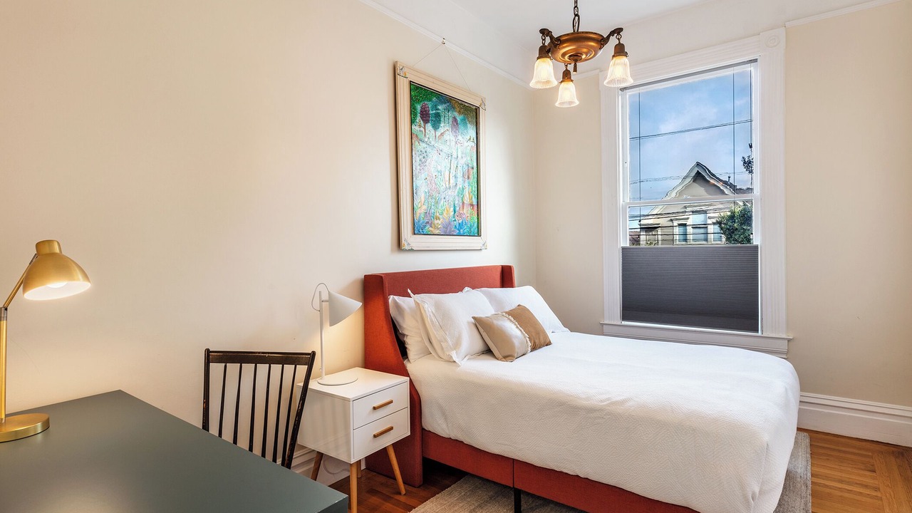 Photo of Bedroom in Noe Valley
